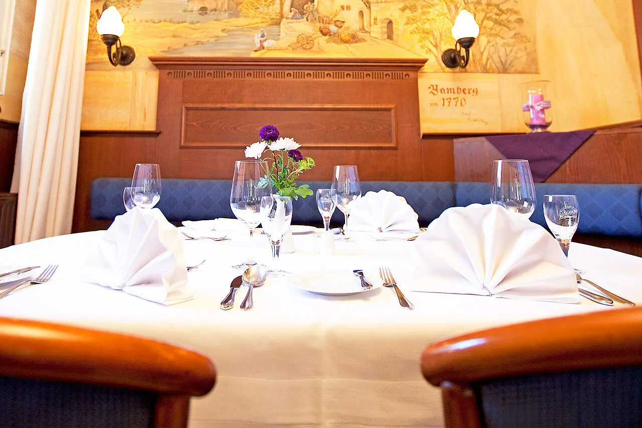 Hotel Goldener Adler Garni Hallstadt
